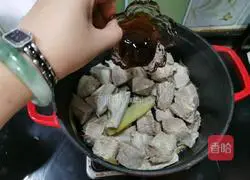 Grandma's old flavor Douban Illustration of how to make braised beef in soy sauce 8