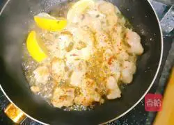 Illustration of how to make lemon-fried fish with lunch recipe 6