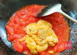 Illustration of how to make tomato fried rice 9