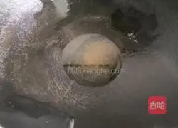 Illustration of sweet and sour braised chicken 12