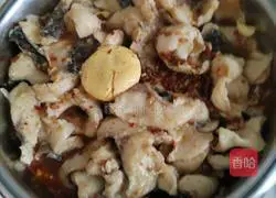 Illustration of how to make boiled fish fillets 7