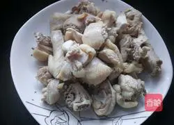 Illustration of how to cook chicken with mushrooms 8