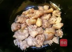 Illustration of how to make oil-consuming charred chicken 3