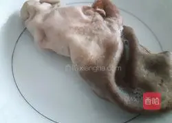 Illustration of how to cook pork belly with garlic 1