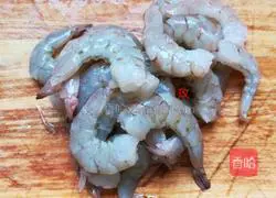 Jade Shrimp Recipe Illustration 3