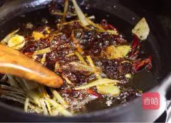 Illustration of how to make dry pot thousand-page tofu 6