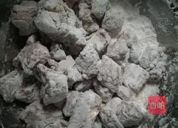 Illustration of how to make sweet and sour pork ribs 8