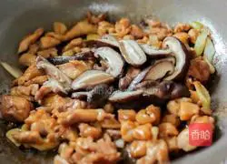 Illustration of how to make chicken with mushrooms 7