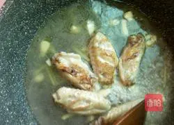 Illustration of how to make garlic chicken wings 5