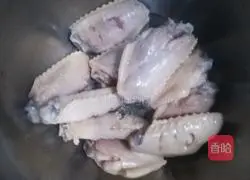 Illustration of how to make Coke Chicken Wings 7