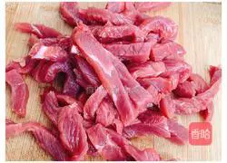 Illustration of how to make hand-shredded beef jerky 2