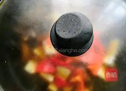 Illustration of how to make braised tofu with spareribs 18