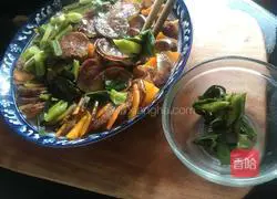 Illustration of how to make steamed carrot sausage 8