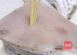 Illustration of how to make pork with pickles and vegetables 1