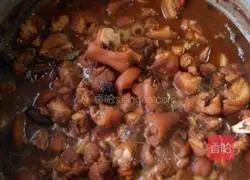 Nanru Illustration of how to make pig's trotters 9