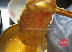 Illustration of how to make oil-free air-fried chicken steak 3