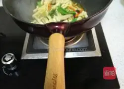 Illustration of how to make dried mushrooms and beans 5