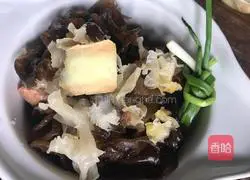 Illustration of how to make double-ear steamed pork ribs 8