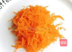 Noodle Chicken Cake Recipe Illustration 2