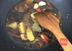 Illustration of how to make braised pork trotters in rice cooker 3