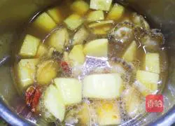 Illustration of how to make abalone stewed with potatoes 10