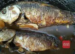 Illustration of Spicy Crucian Carp Recipe 7