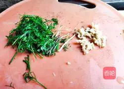 Soybean braised pig's trotters recipe 3