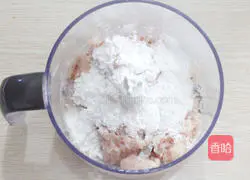 Illustration of how to make broccoli chicken strips 4