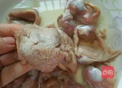 Illustration of how to make fish-flavored chicken gizzards 1