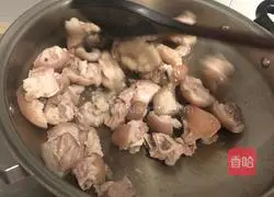 Illustration of how to make sweet vinegar pig's feet and ginger 8