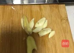 Illustration of how to make farm stir-fried pork 1