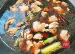 Illustration of how to make braised chicken 4