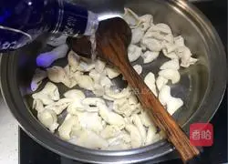 Illustration of how to make very fat intestines 5