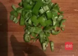 Fried meat with carrots and fungus Practice illustration 4