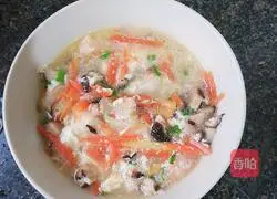 Illustration of how to make mushroom and shrimp soup 10