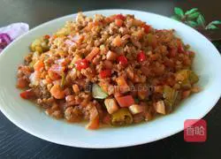 Illustration of the Beijing specialty dish of stir-fried minced meat with kimchi 14