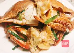 Illustration of how to make fried crabs with ginger and scallion 6