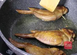 Illustration of how to make chicken drumsticks with rice 9