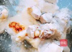 Illustration of how to make beer chicken 3