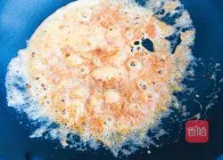 What kind of divine delicacy is this? Salted egg yolk chicken wings are so delicious.Illustration of how to make them 10