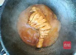 Illustration of Braised Chicken Legs 7