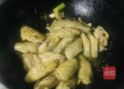 Braised chicken feet, braised chicken wings illustration 3