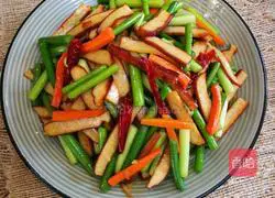 Illustration of how to make stir-fried dried tofu with garlic moss 9