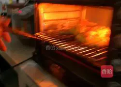 Illustration of how to make oven-roasted chicken 7