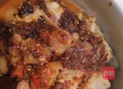 Illustration of how to braise catfish with soy sauce 9