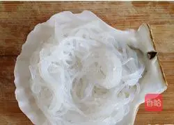 Illustration of how to make garlic vermicelli scallops 7
