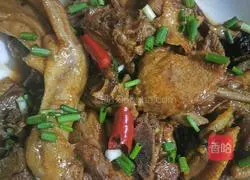 Illustration of home-cooked beer duck 11