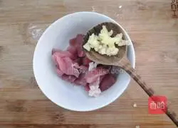 Stir-fried lotus root recipe 2