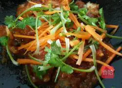 Illustration of how to make pot-wrapped pork 10