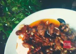 Illustration of how to make diced chicken wings with chili pepper 6